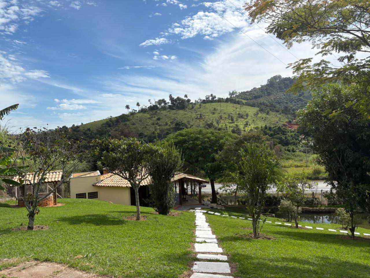 Pousada Duas Marias Lindoia Exterior photo