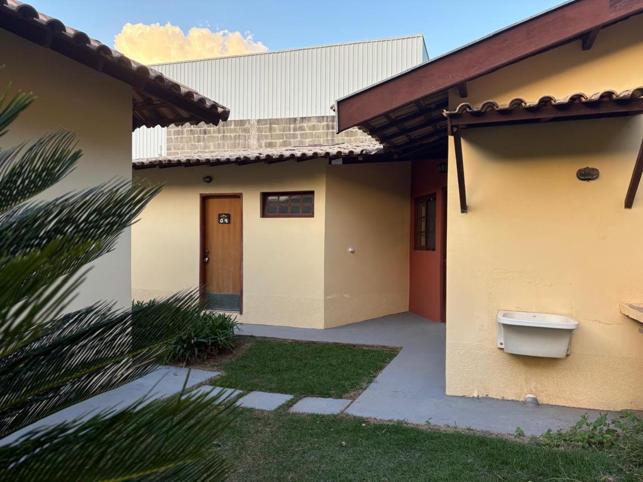 Pousada Duas Marias Lindoia Exterior photo